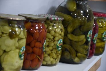 Соления: Salam Bakida Şərifzadə küçəsində yerləşir mağaza tam təbii organik at lalafo.az — 16 Соления: Salam Bakida Şərifzadə küçəsində yerləşir mağaza tam təbii organik — 16