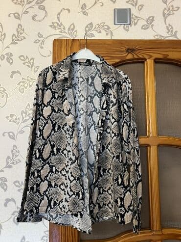 Qadın köynəyi – ilan dərisi (snake print) naxışlı - Marka: C&A lalafo.az -da Qadın köynəyi – ilan dərisi (snake print) naxışlı - Marka: C&A