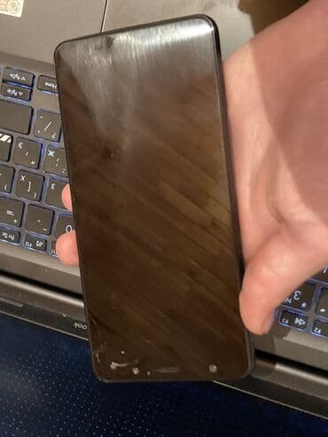 Samsung Galaxy A7 2018, 64 GB, rəng - Qara, İki sim kartlı, Face ID lalafo.az -da Samsung Galaxy A7 2018, 64 GB, rəng - Qara, İki sim kartlı, Face ID