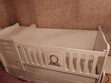 Oğlan və qız üçün, İşlənmiş, Dördbucaq, Beşik, Matras ilə, Yellənmə mexanizm ilə lalafo.az -da Oğlan və qız üçün, İşlənmiş, Dördbucaq, Beşik, Matras ilə, Yellənmə mexanizm ilə