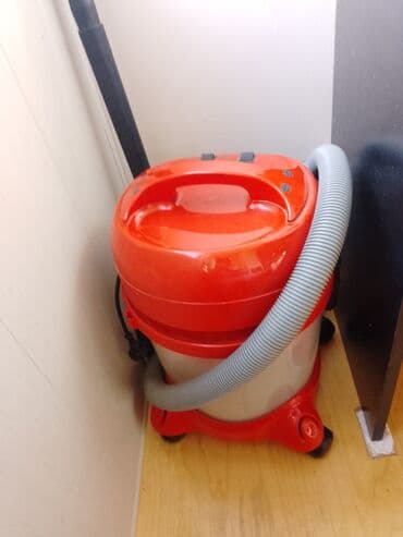 Nəqliyyat çənli tozsoran – qırmızı/s🪄lət rəngli, təkərli korpuslu lalafo.az -da Nəqliyyat çənli tozsoran – qırmızı/s🪄lət rəngli, təkərli korpuslu