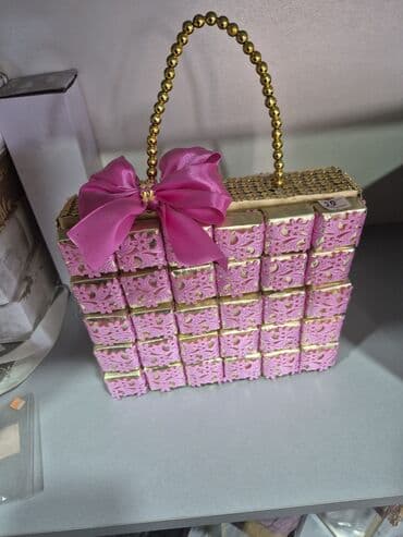 Hədiyyə paketi, rəng - Qızılı lalafo.az -da Hədiyyə paketi, rəng - Qızılı