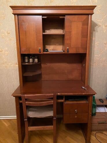 İşlənmiş, Düz dolab, Kitab dolabı lalafo.az -da İşlənmiş, Düz dolab, Kitab dolabı