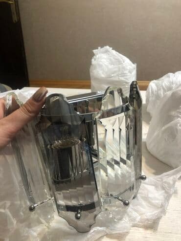 Kristal bəzəkli divar/bra lampası lalafo.az -da Kristal bəzəkli divar/bra lampası