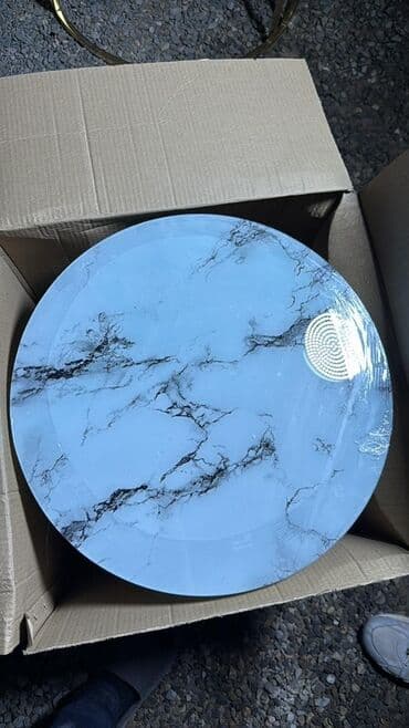 Jurnal masası, Açılmayan, Şüşə, Yumru masa lalafo.az -da Jurnal masası, Açılmayan, Şüşə, Yumru masa