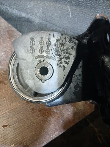 yer şumlayan mator: Hyundai/Kia mühərrik dayağı (arxa/alt dayağ) – orijinal hissə - Hissə lalafo.az -da — 1 yer şumlayan mator: Hyundai/Kia mühərrik dayağı (arxa/alt dayağ) – orijinal hissə - Hissə — 1