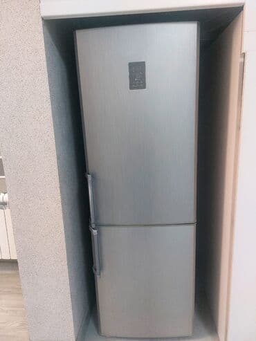 İşlənmiş 2 qapılı Samsung Soyuducu Satılır, rəng - Gümüşü lalafo.az -da İşlənmiş 2 qapılı Samsung Soyuducu Satılır, rəng - Gümüşü