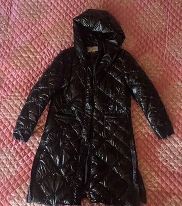 Qadınlar üçün uzun şişmə palto - Rəng: qara, parlaqlıq effektli - lalafo.az -da Qadınlar üçün uzun şişmə palto - Rəng: qara, parlaqlıq effektli -