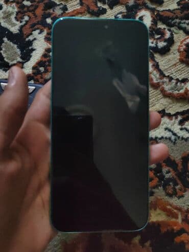 Satılır: Yaşıl rəngli smartfon - Tam ekranlı, nazik çərçivəli ön lalafo.az -da Satılır: Yaşıl rəngli smartfon - Tam ekranlı, nazik çərçivəli ön