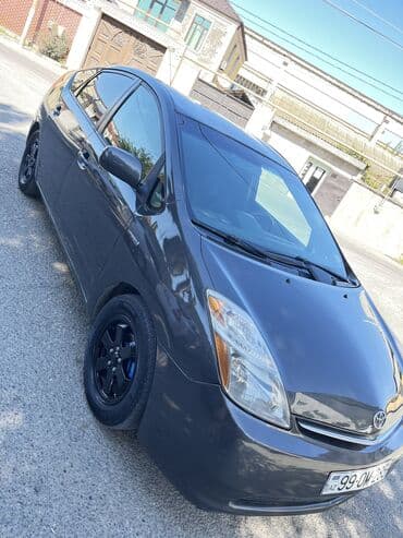 Toyota Prius: 1.5 l | 2008 il Sedan lalafo.az -da Toyota Prius: 1.5 l | 2008 il Sedan