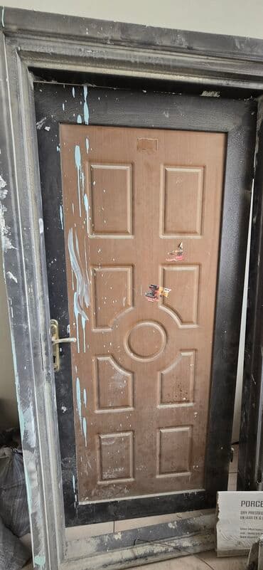 Dəmir giriş qapısı – komplekt karkasla - Material: metal karkaslı, ön lalafo.az -da Dəmir giriş qapısı – komplekt karkasla - Material: metal karkaslı, ön