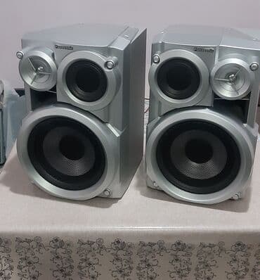 Musiqi mərkəzinin kolonkaları.Əla vəziyyətdədir lalafo.az -da Musiqi mərkəzinin kolonkaları.Əla vəziyyətdədir