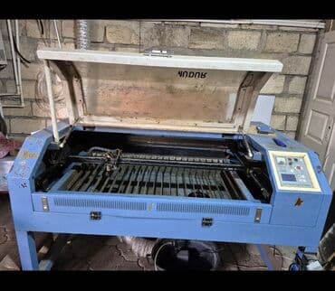 CO2 Lazer Kəsmə və Qravürovka Aparatı - Geniş işləmə sahəsi olan lalafo.az -da CO2 Lazer Kəsmə və Qravürovka Aparatı - Geniş işləmə sahəsi olan