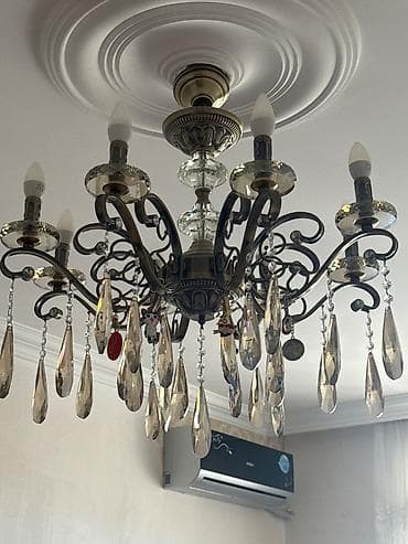 Lyustr satilir.tam ishlek veziyyetdedir.8 shamdanlidir.100 manat lalafo.az -da Lyustr satilir.tam ishlek veziyyetdedir.8 shamdanlidir.100 manat