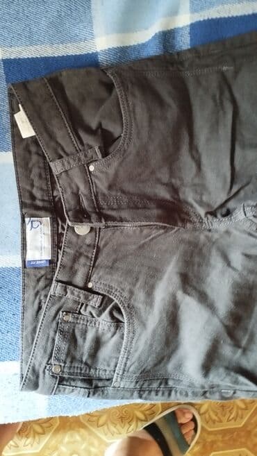 Kişi şalvarı – qara/qaranlıq boz . Темно - серые, новые lalafo.az -da Kişi şalvarı – qara/qaranlıq boz . Темно - серые, новые