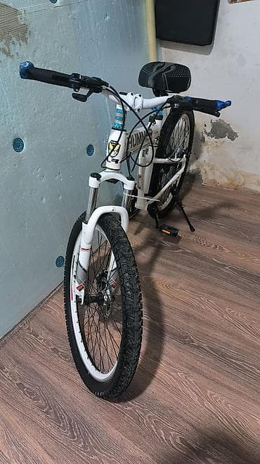 HUMMER dağ velosipedi – qatlanan gövdə ilə - Rəng: ağ, HUMMER loqolu lalafo.az -da HUMMER dağ velosipedi – qatlanan gövdə ilə - Rəng: ağ, HUMMER loqolu
