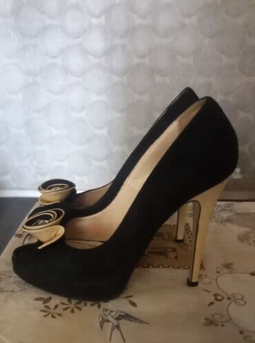 Tuflilər, Ölçü: 37, rəng - Qara, İşlənmiş lalafo.az -da Tuflilər, Ölçü: 37, rəng - Qara, İşlənmiş