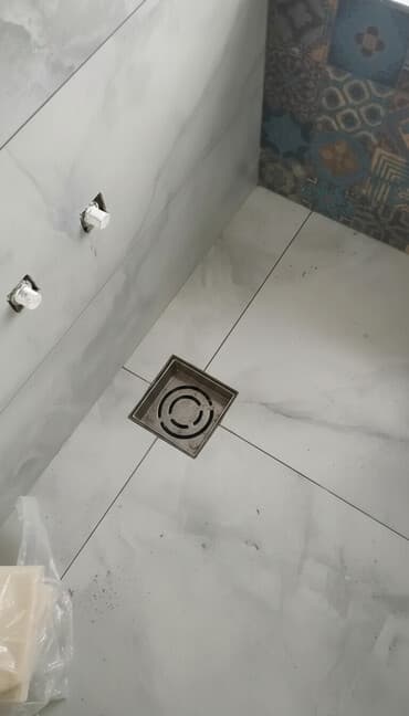 Потолочные работы: Kafel–metlax, keramogranit və suvaq ustası Aşağıdakı işləri peşəkar at lalafo.az — 1 Потолочные работы: Kafel–metlax, keramogranit və suvaq ustası Aşağıdakı işləri peşəkar — 1