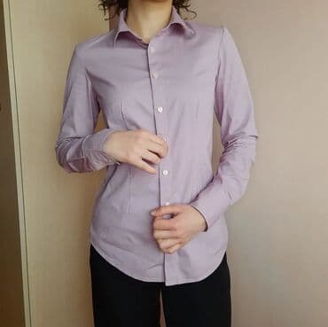 •Tommy Hilfiger brendinə məxsus bədənə oturan qadın köynəyi •XS/S lalafo.az -da •Tommy Hilfiger brendinə məxsus bədənə oturan qadın köynəyi •XS/S