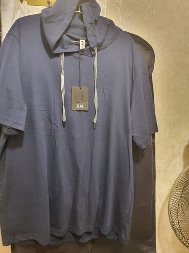 Kapşonkalı sport üst köynək lalafo.az -da Kapşonkalı sport üst köynək