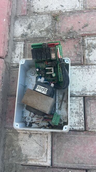 Моторы для ворот: Islenmisdi tecili satilir 300 azn CAME markalı avtomatik darvaza at lalafo.az — 3 Моторы для ворот: Islenmisdi tecili satilir 300 azn CAME markalı avtomatik darvaza — 3