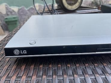 LG DVD/Media Player - Brend: LG - Korpus: gümüş rəngli üst panel, ön lalafo.az -da LG DVD/Media Player - Brend: LG - Korpus: gümüş rəngli üst panel, ön