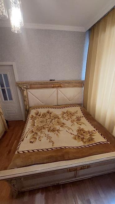 Taxt satilir bazali matras var tecili 140azn Xirdalan 0192 Gunel1 lalafo.az -da Taxt satilir bazali matras var tecili 140azn Xirdalan 0192 Gunel1