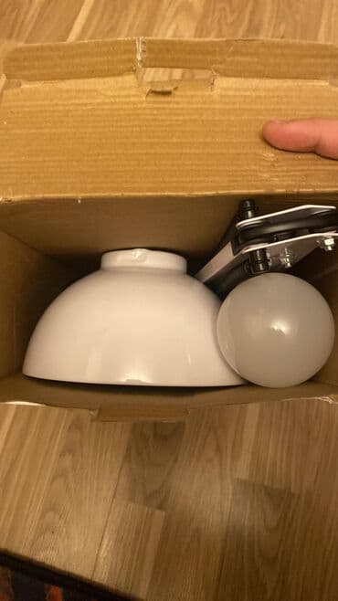 UNO Lampada da Tavolo Professionale – masa üstü peşəkar işıqlandırma lalafo.az -da UNO Lampada da Tavolo Professionale – masa üstü peşəkar işıqlandırma