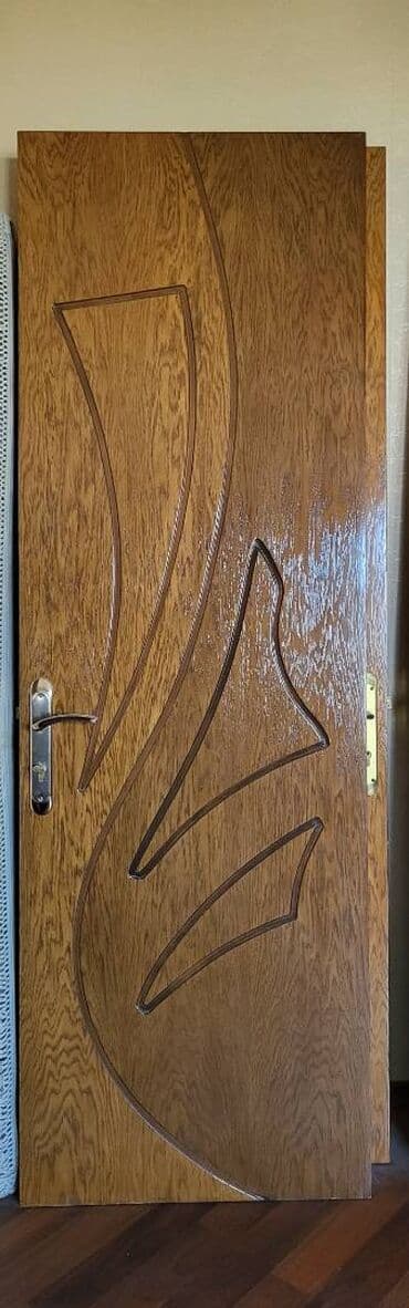 İşlənmiş Otaq qapısı Ünvandan götürmə lalafo.az -da İşlənmiş Otaq qapısı Ünvandan götürmə