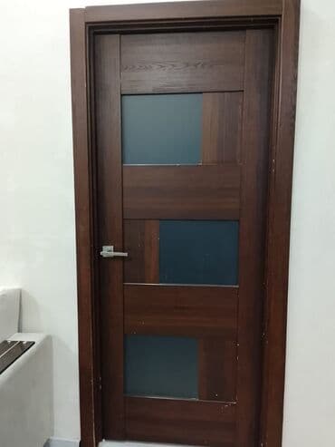 İşlənmiş Otaq qapısı Plintus ilə, Zəmanətsiz, Ünvandan götürmə lalafo.az -da İşlənmiş Otaq qapısı Plintus ilə, Zəmanətsiz, Ünvandan götürmə