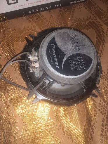 Kalonka satilir 4 eded işlenmişdir maytafonda hediyye ustunde hamisi lalafo.az -da Kalonka satilir 4 eded işlenmişdir maytafonda hediyye ustunde hamisi