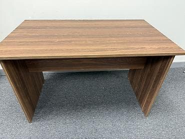 Minimalist dizayna malik iş masası - Material: taxta teksturalı lalafo.az -da Minimalist dizayna malik iş masası - Material: taxta teksturalı