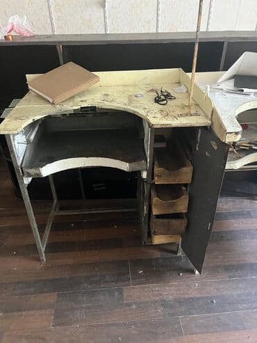 Zərgər masası Zərgərliklə məşğul olanlar üçün əla seçim! Satılır lalafo.az -da Zərgər masası Zərgərliklə məşğul olanlar üçün əla seçim! Satılır