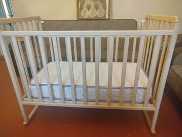 Oğlan və qız üçün, Dördbucaq, Beşik, Dəstsiz, Matras ilə, Yellənmə mexanizmsiz lalafo.az -da Oğlan və qız üçün, Dördbucaq, Beşik, Dəstsiz, Matras ilə, Yellənmə mexanizmsiz