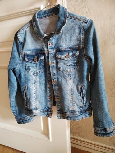 Kurtkalar çox yaxşı vəziyyətdə ikisi 15 man 8-12 yaşa qız ucun lalafo.az -da Kurtkalar çox yaxşı vəziyyətdə ikisi 15 man 8-12 yaşa qız ucun