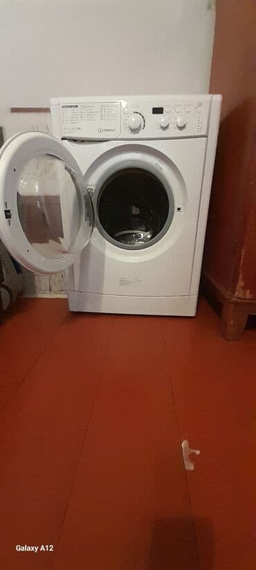 Paltaryuyan maşın Indesit, 6 kq, İşlənmiş, Avtomat, Qurutmasız lalafo.az -da Paltaryuyan maşın Indesit, 6 kq, İşlənmiş, Avtomat, Qurutmasız