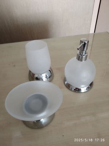 Sabun,maye sabun və diş fırça qabı lalafo.az -da Sabun,maye sabun və diş fırça qabı