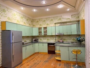 Kunc Metbex mebeli. 800man. Ustunde Qaz Moyka Aspirator lalafo.az -da Kunc Metbex mebeli. 800man. Ustunde Qaz Moyka Aspirator