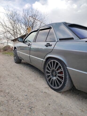 Təcili 18 lik diski teker satiram super veziyetdedir lalafo.az -da Təcili 18 lik diski teker satiram super veziyetdedir