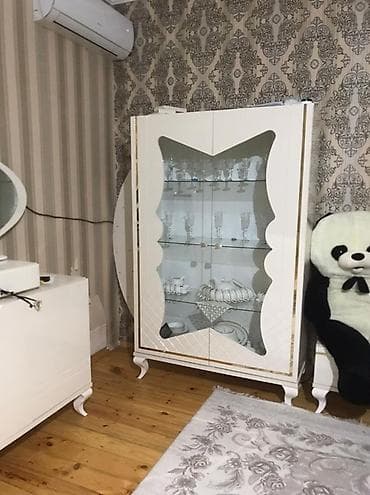 Ağ rəngdə qonaq otağı və yataq otağı üçün mebel dəsti Komplektin lalafo.az -da Ağ rəngdə qonaq otağı və yataq otağı üçün mebel dəsti Komplektin