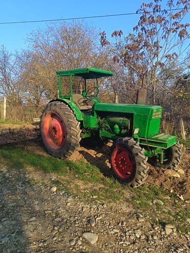 Yaşıl rəngli təkərli kənd təsərrüfatı traktoru - Güclü dizel lalafo.az -da Yaşıl rəngli təkərli kənd təsərrüfatı traktoru - Güclü dizel