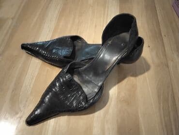 Tuflilər, Ölçü: 40, rəng - Qara, İşlənmiş lalafo.az -da Tuflilər, Ölçü: 40, rəng - Qara, İşlənmiş