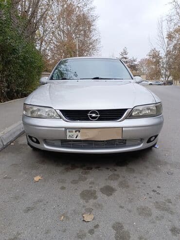 Opel Vectra: 2 l | 2000 il 323508 km Sedan lalafo.az -da Opel Vectra: 2 l | 2000 il 323508 km Sedan