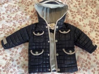 1 yasina kimi geyinile biler. az ve seliqeli geyinilmis kurtkadir lalafo.az -da 1 yasina kimi geyinile biler. az ve seliqeli geyinilmis kurtkadir