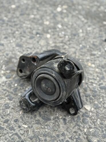 yer şumlayan mator: Hyundai Accent 2011-2017 Mühərrik yastığı Orjinal üstdən çıxma lalafo.az -da — 2 yer şumlayan mator: Hyundai Accent 2011-2017 Mühərrik yastığı Orjinal üstdən çıxma — 2