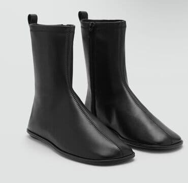 Qısaboğaz, Ölçü: 38.5, rəng - Qara, İşlənmiş lalafo.az -da Qısaboğaz, Ölçü: 38.5, rəng - Qara, İşlənmiş