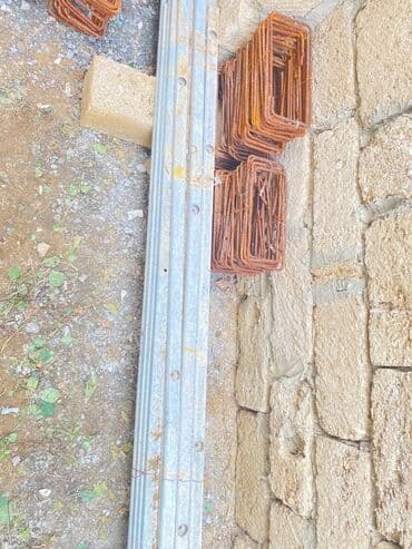 Mismarlar, şuruplar: 8lik katinkadan yığılıb xamutlar. 400 ədəd 40*15 var, 250 ədəd 30*15 lalafo.az -da — 4 Mismarlar, şuruplar: 8lik katinkadan yığılıb xamutlar. 400 ədəd 40*15 var, 250 ədəd 30*15 — 4