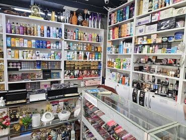 Hazır işlək dükanın içində 6 kv kosmetika şöbəsini məhsul qarışıq lalafo.az -da Hazır işlək dükanın içində 6 kv kosmetika şöbəsini məhsul qarışıq