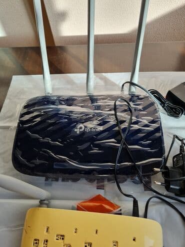 Wifi aparatları tp-link router. Qara olan demək olar təzədir. Çox az lalafo.az -da Wifi aparatları tp-link router. Qara olan demək olar təzədir. Çox az