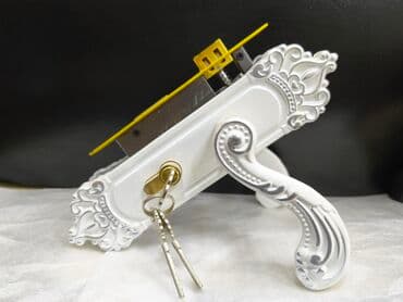 Qapı naliçnikləri: Klassik dizaynlı qapı dəsti – tutacaq və kilid mexanizmi ilə - lalafo.az -da — 1 Qapı naliçnikləri: Klassik dizaynlı qapı dəsti – tutacaq və kilid mexanizmi ilə - — 1